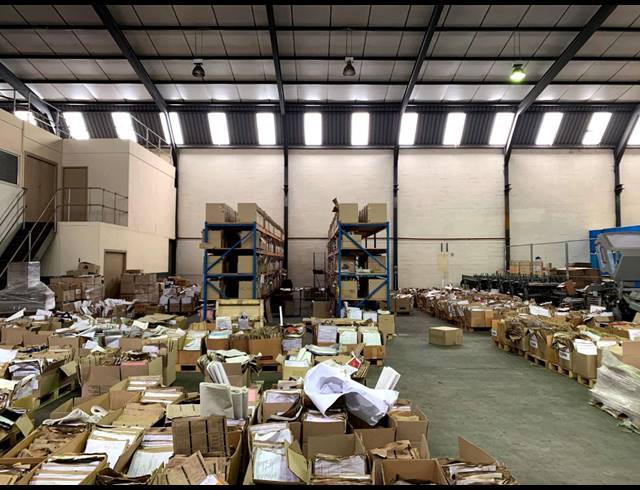 1,300M² FACTORY TO LET IN PAROW INDUSTRIAL